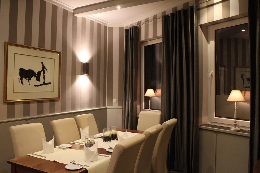 Hotel-Restaurant Grosse-Wilde Bottrop Exteriör bild