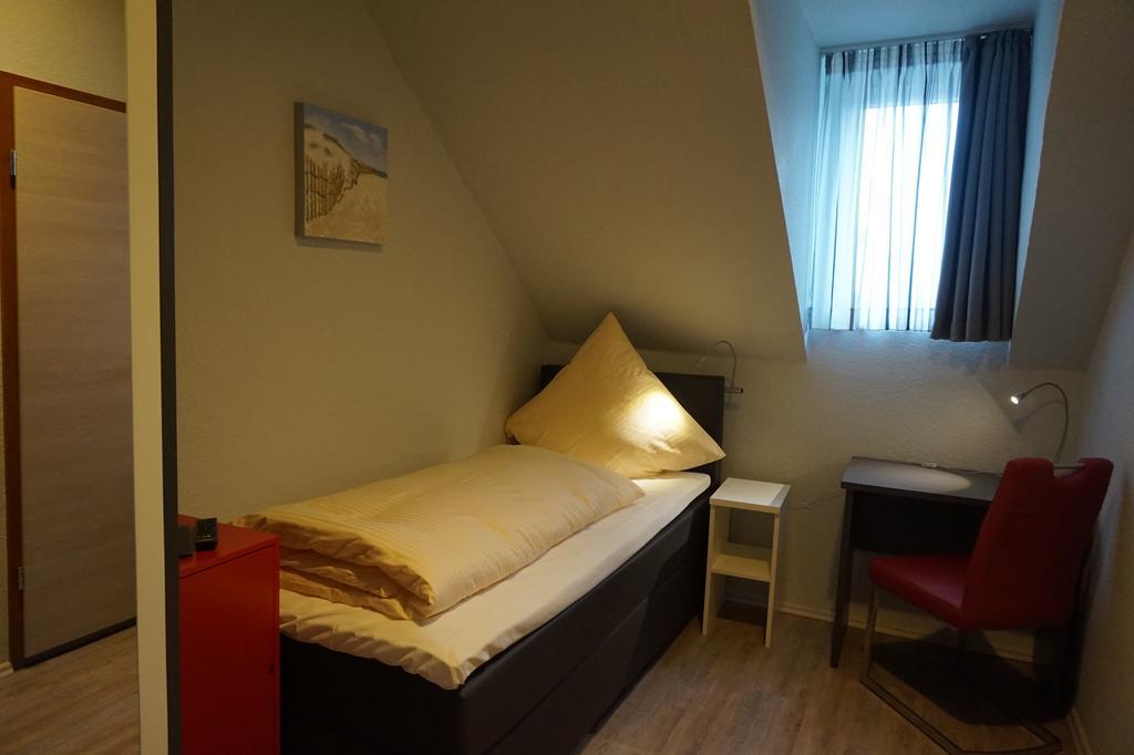 Hotel-Restaurant Grosse-Wilde Bottrop Exteriör bild
